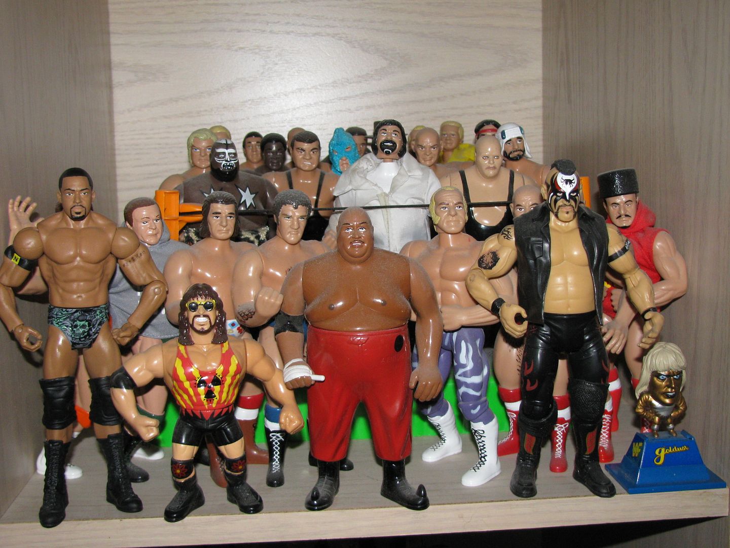 wrestling figures online